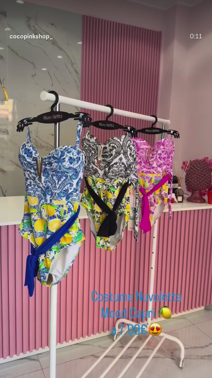 Costume Capri